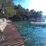 Sea Side House For Two In A Wilderness * Vis