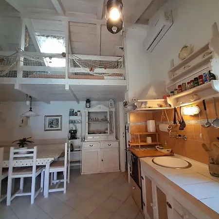 Sea Side House For Two In A Wilderness Semesterbostad Vis