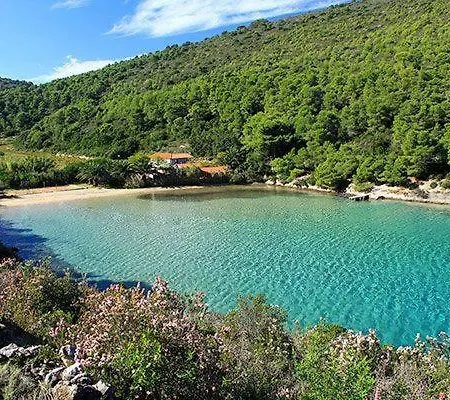 Sea Side House For Two In A Wilderness *