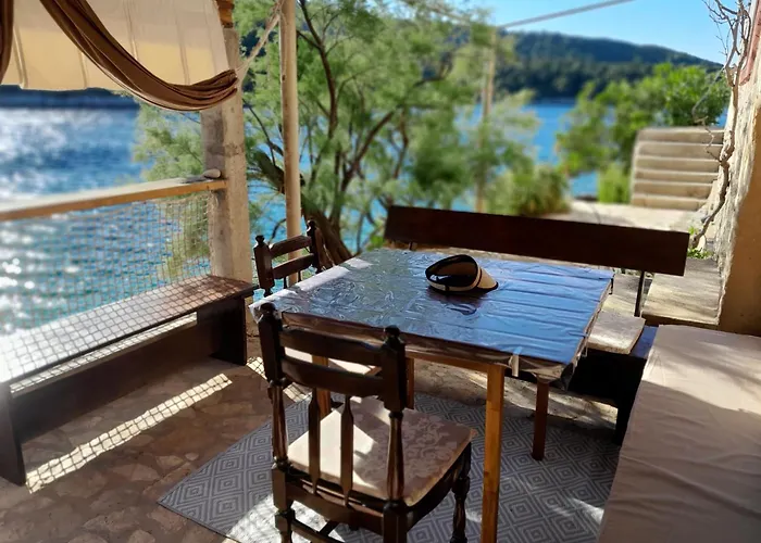Nyaraló Sea Side House For Two In A Wilderness