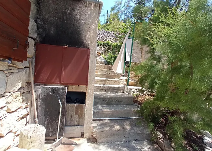 Sea Side House For Two In A Wilderness Vis