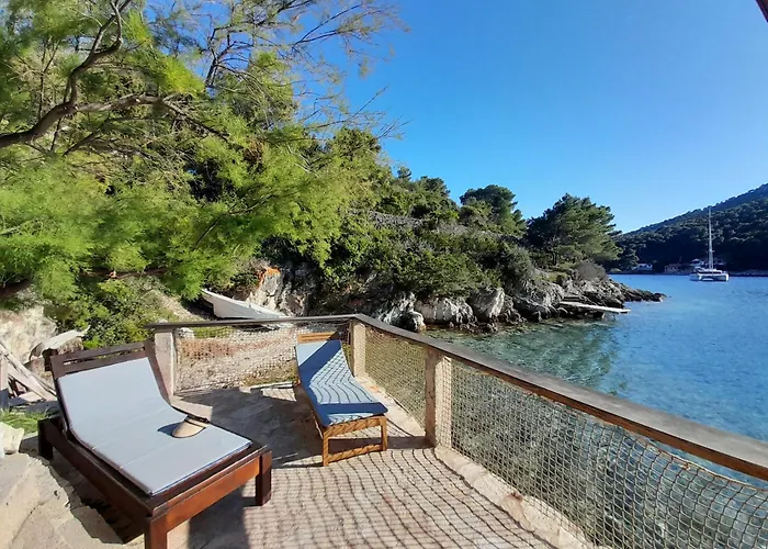 Nyaraló Sea Side House For Two In A Wilderness *